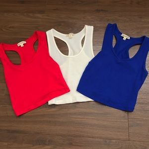 (3) Zenana Outfitters Cropped Tank Tops Workout S